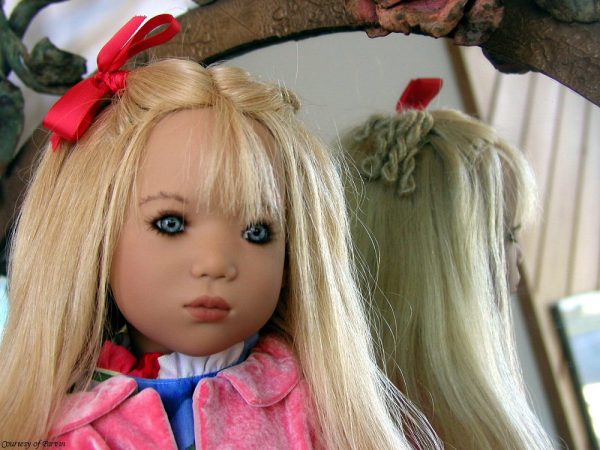 Annette Himstedt Runi #1 NRFB in Shipper, Shipper has wear from years in storage - Image 3
