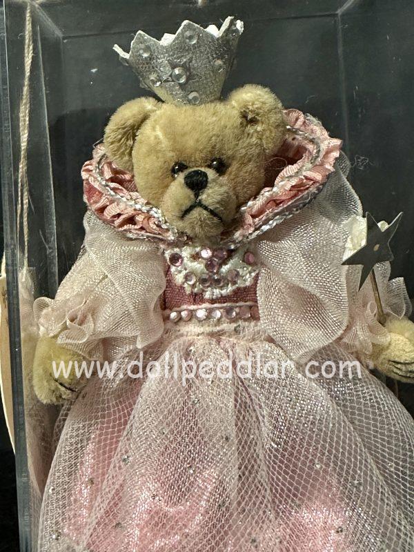Wizard of Oz Good Witch Bear by Janet Wilson 3.5" Presented in a Plexiglass Display Case - Image 4