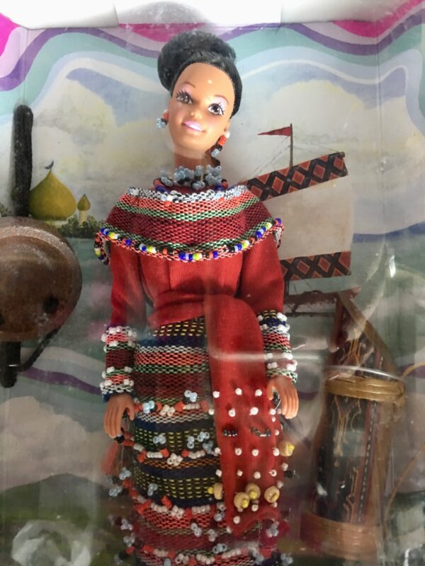 Philippines Ethnic Barbie #4 - Image 8
