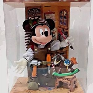 50929 Disney Santa’s Little Helper Mickey Mouse
