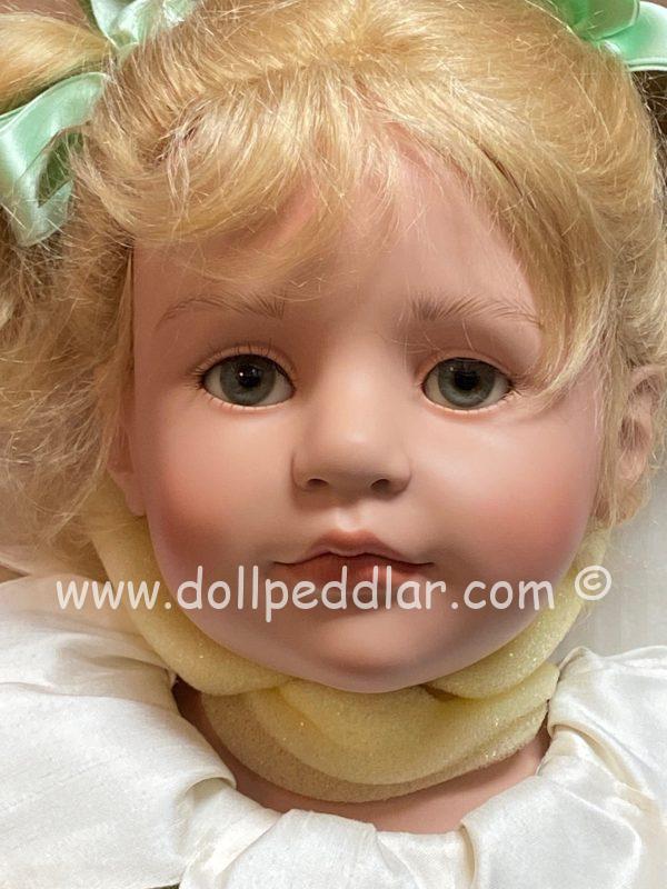 Gotz Lilibeth by Hildegard Gunzel 25.5" LE500 NRFB DOTY Winner - Image 3