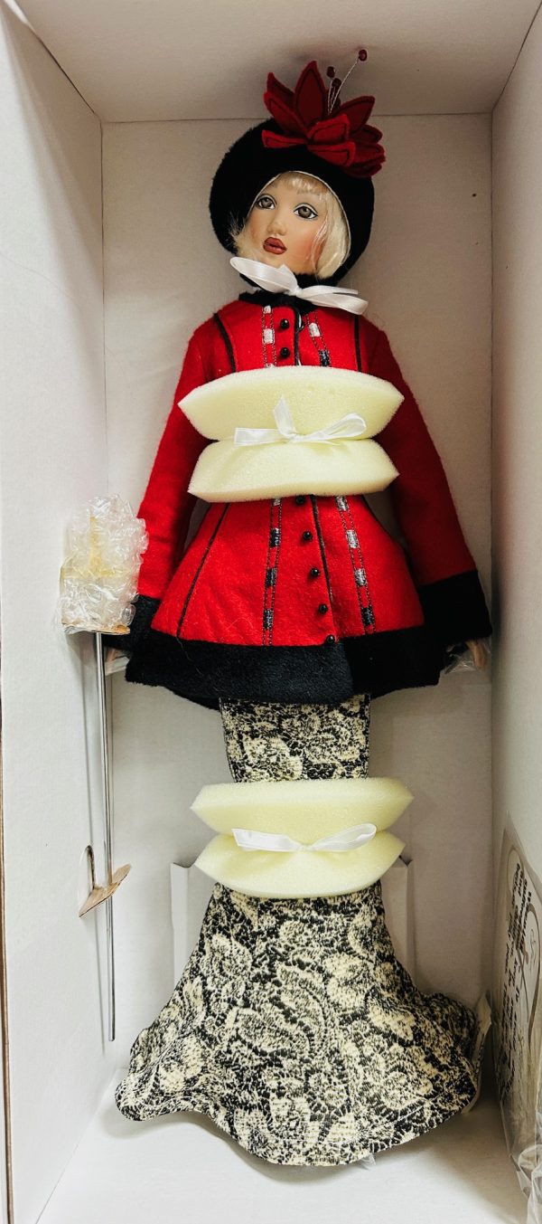 Helen Kish Electra Spirit of the Seasons Winter 16" Fashion Doll - Image 4