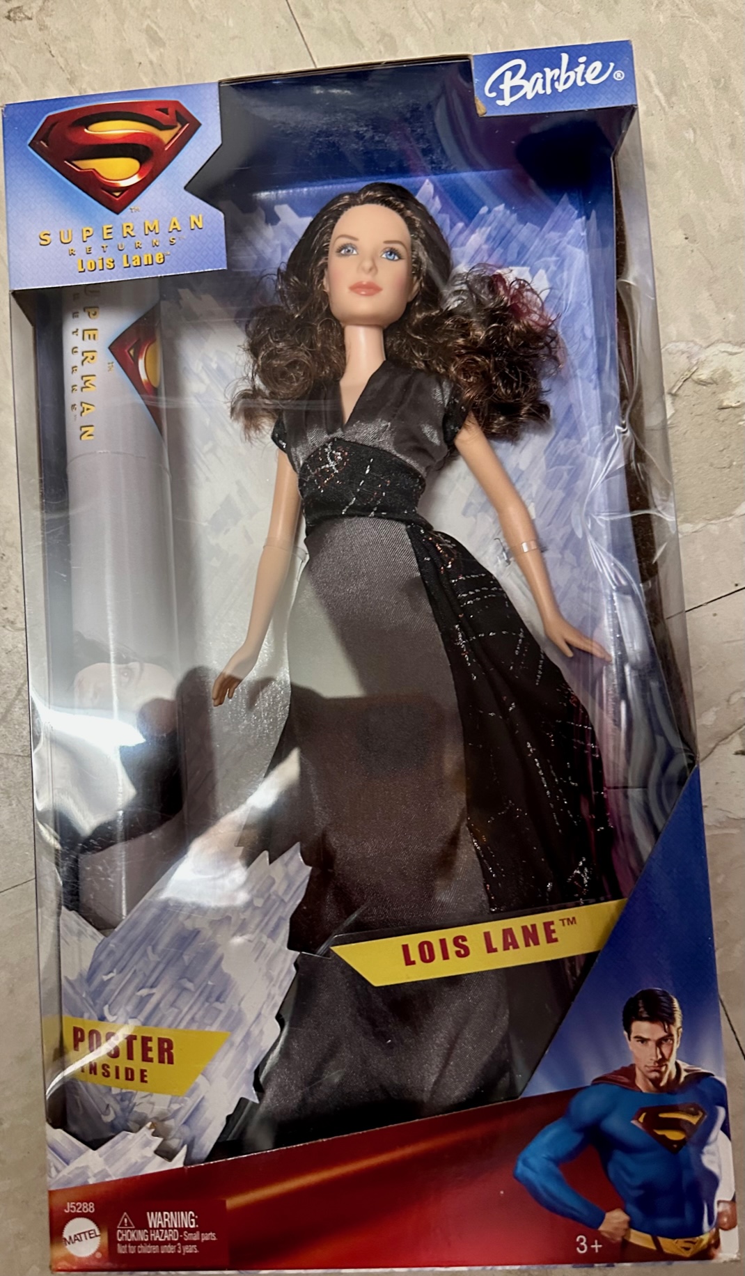 J0874 Superman Returns Lois Lane doll