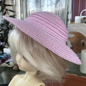 Pink Straw Hat with White Flower (Modeled on 5-6″ Head)