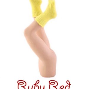 RO0002A   Yellow Socks for Small Dolls
