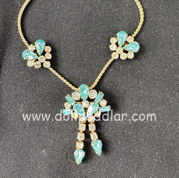 "Hera" Vintage Tru-Kay Jewelry Set, Crystal and Aqua Rhinestones in Faux Velvet Case - Image 2