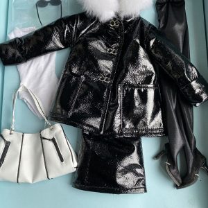 Marley Wentworth Cool Chic Outfit 16″. New Mint NRFB in Tonner Shipper. NO DOLL