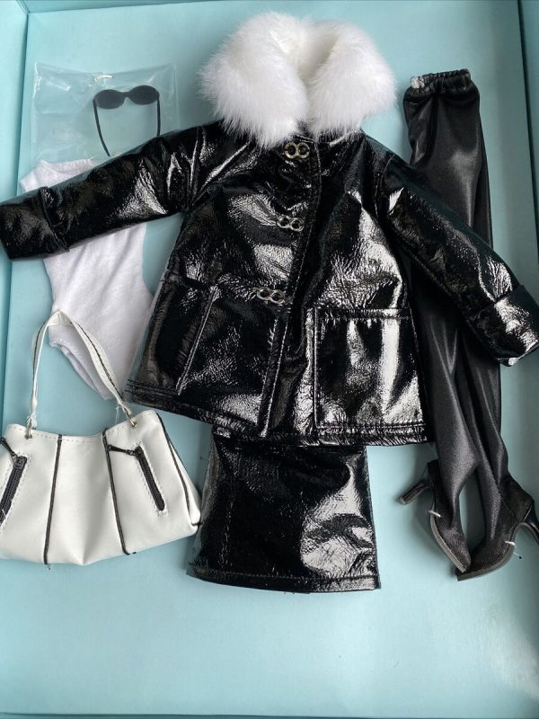 Marley Wentworth Cool Chic Outfit 16". New Mint NRFB in Tonner Shipper. NO DOLL