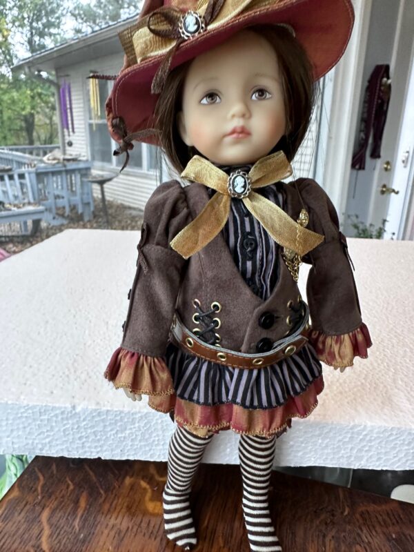 Boneka Monday's Child  Andy 10" dressed in DollHeart "Happy" Outfit Mint - Image 2