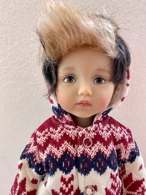 Boneka Rayne 10" (Monday's Child) Norwegian Winter Play