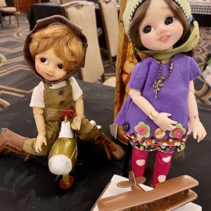Nikki Britt Painted by Artist One of A Kind Wendy(R) Centerpiece MDCC 10″ Full Set + Airplane