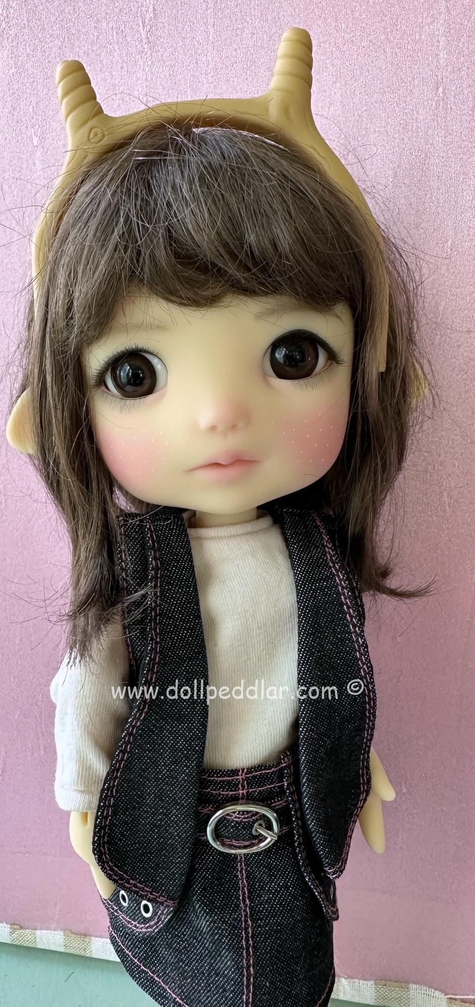 Tuula Luulikki Deer anthro bjd Tan resin, 30cm, 10" - Image 2