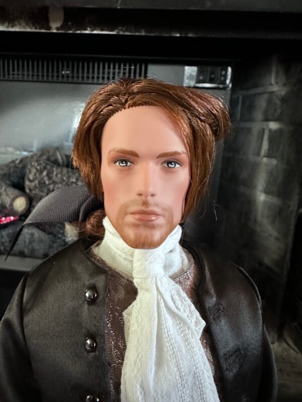 Outlander Jamie Fraser 17" NRFB w/Shipper - Image 9
