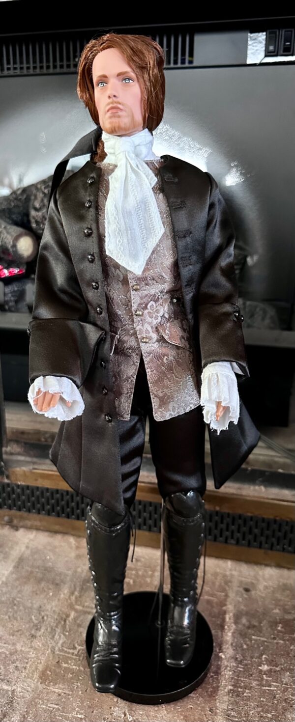 Outlander Jamie Fraser 17" NRFB w/Shipper - Image 6
