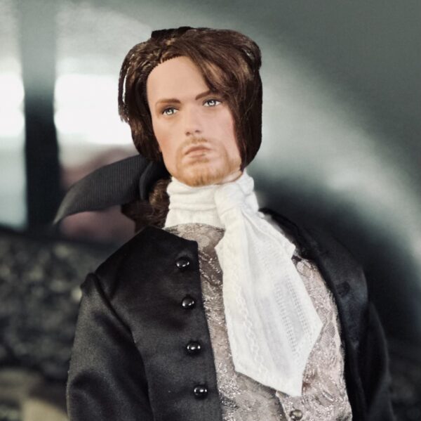 Outlander Jamie Fraser 17" NRFB w/Shipper - Image 7
