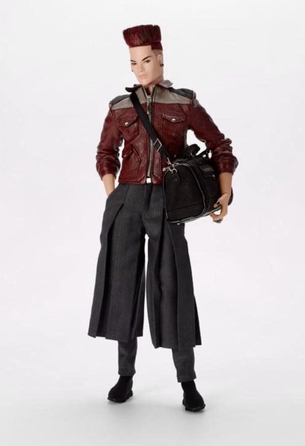 Monarchs Homme Dressed to Chill Tenzin Dahkling