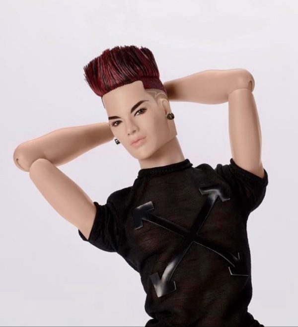 Monarchs Homme Dressed to Chill Tenzin Dahkling - Image 3