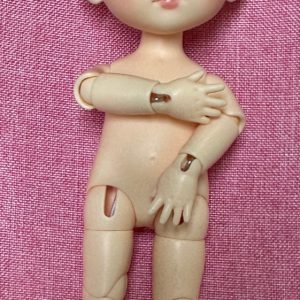 Lati Yellow ver Wink Sophie. Normal Skin. Nude. + Free Head