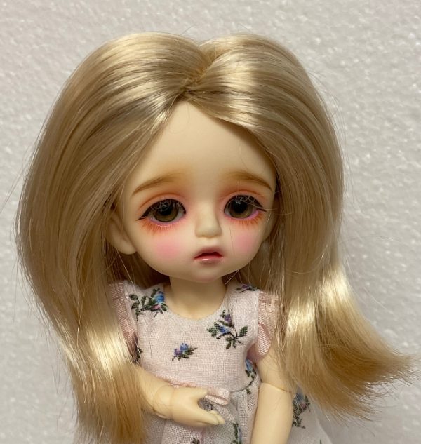 Evelyn Wig (Light Peach Blonde) Size 5-6