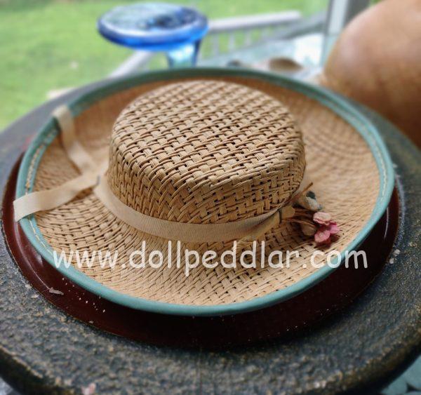 Vintage Hat with teal green ribbon - Image 2