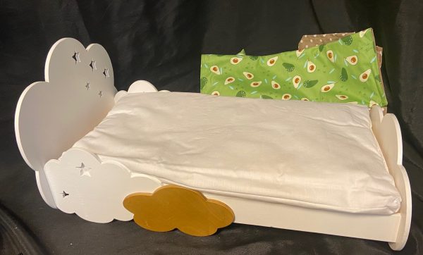 Furniture: White Wood Cloud Bed, Bedding & Chest (Up to 18" Dolls) - Image 3