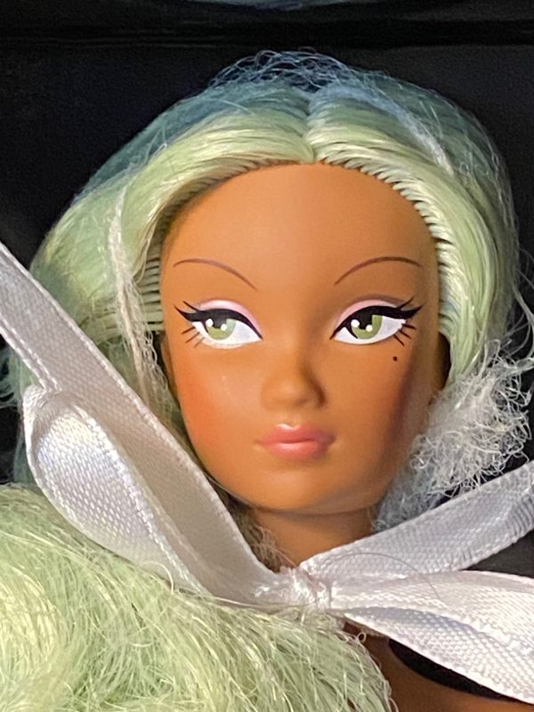 2021 Platinum Journey Convention  In the 80s Susie NUDE DOLL ONLY - Image 2