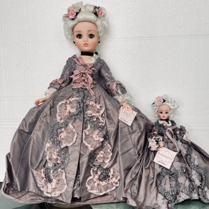 Madame Pompadour Winter Cissy 21″ #45/100 NRFB