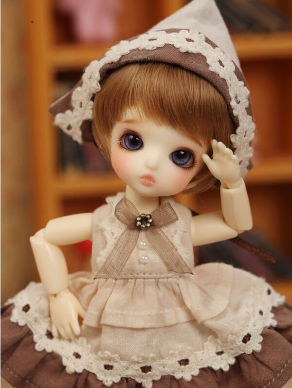 Lati White SP Basic Lily Normal Skin Nude 12cm