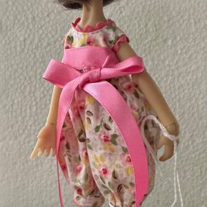 Circus Kane Milie  18cm/7″ Latte Resin  Full Set  Wig, Floral Romper with handmade Hat