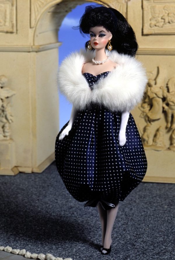 09973 Gay Parisienne Barbie (Porcelain)
