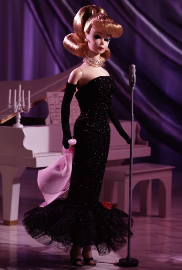 13534 Solo in the Spotlight Barbie Blonde