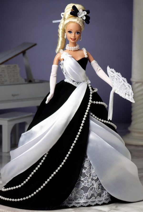 15685 Ballroom Beauties Midnight Waltz Barbie