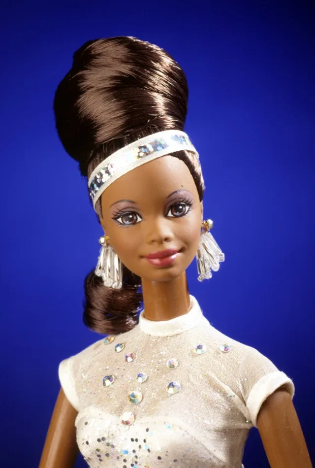 19361 Classique Collection Evening Sophisticate Barbie – Doll Peddlar