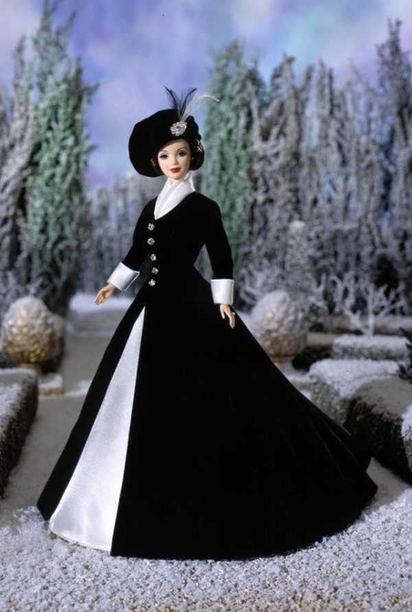 17136 Classique Collection Romantic Interlude Barbie