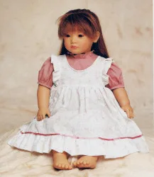 Annette Himstedt NEBLINA 27.5″. original box no shipper – Doll Peddlar