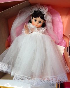 Bride 8″ (Brunette #435)