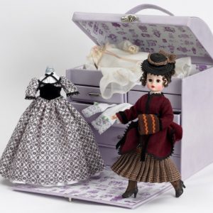 Little Women Beth’s Trunk Set 10″ LE350