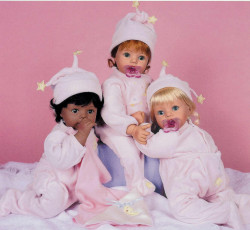 Susan Wakeen Little Star Pink (African-American) 20″