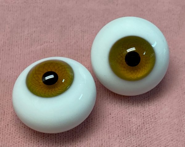 Solid Paperweight Glass Eyes (Hazel) 24mm