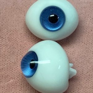 Oval Paperweight Glass Pinch Back Eyes (Light Violet) 20mm