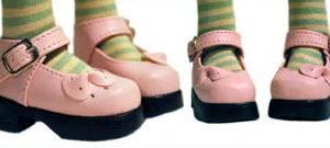Bella Ribbon Shoe (Red) 63/25mm (MSD/Kay Wiggs)