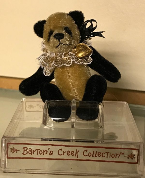 Pandie Paws Bear by Kelli Kilby 2"