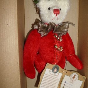 Holly Bear by Lenore DeMent 5″ Seated