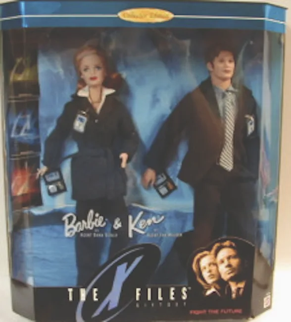 19630 Barbie and Ken The X-Files Giftset (RECALLED) – Doll Peddlar
