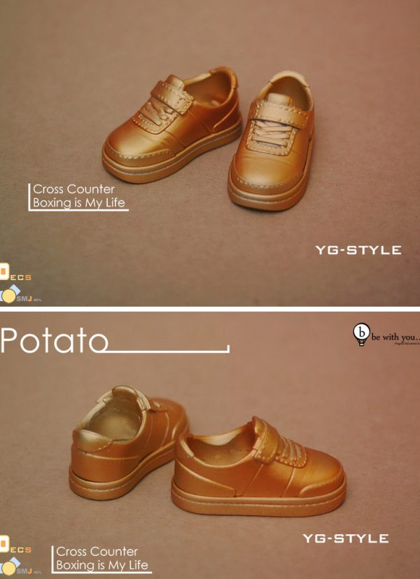 Be With You Gold Sneakers (Fits Yo-SD/10" Dolls)