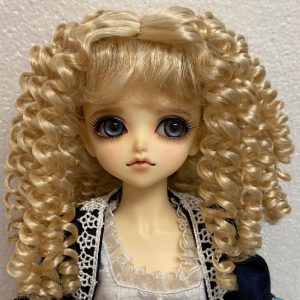Bernadette Wig (Honey Blonde) Size 8-9