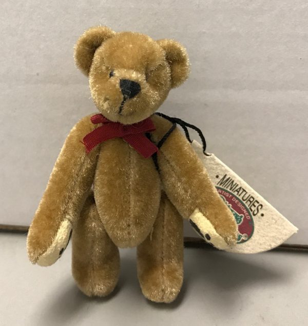 Franklin Bear 3" by Lynda Kunz