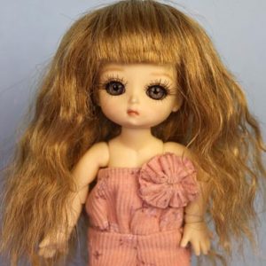 CD0008A Honee-B  Wig Long Wavy  sz 3-4  Light Brown