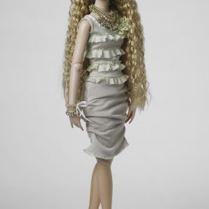 Cami & Jon 80 Degrees Outfit 16″