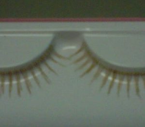 Eyelashes (Light Brown)